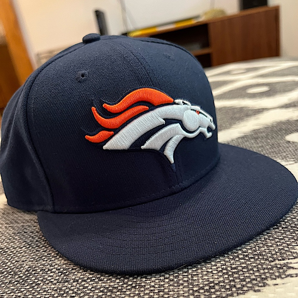 Mens NEW ERA FITTED Navy Denver Broncos hat, 7 5/8